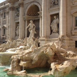 Meet your Posher, Eva